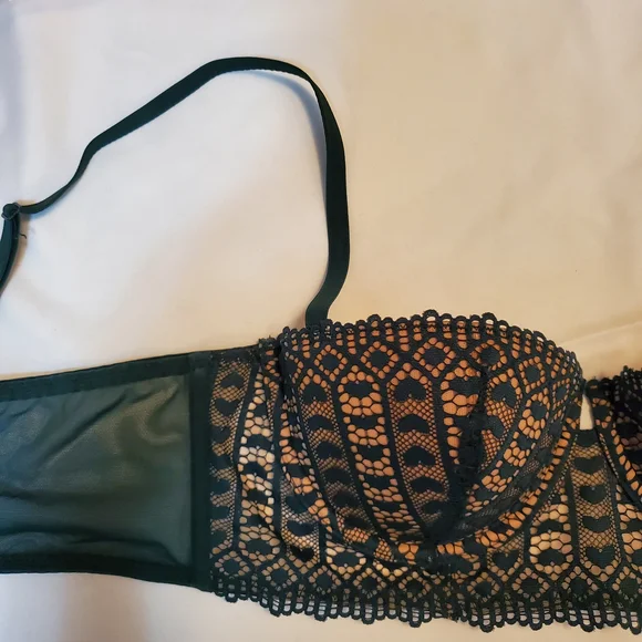 Adore Me Nymphadora Contour - Picture 6 of 12